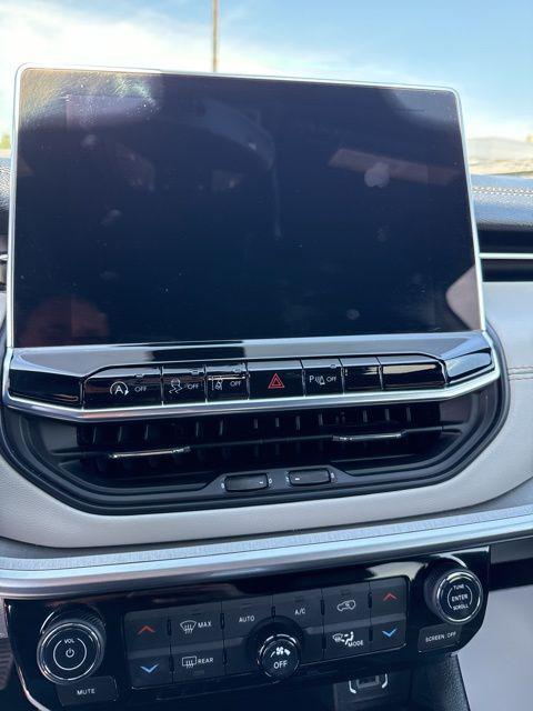 used 2025 Jeep Compass car, priced at $28,900