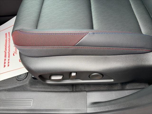 new 2026 Chevrolet Equinox car, priced at $39,404