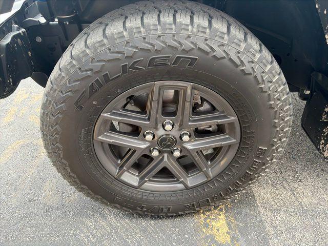 used 2024 Jeep Gladiator car, priced at $36,125