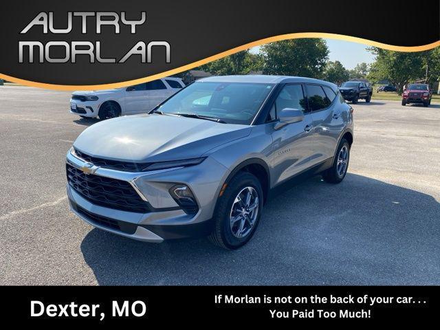 used 2025 Chevrolet Blazer car, priced at $30,125
