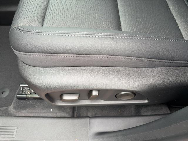 new 2026 Chevrolet Equinox car, priced at $37,254