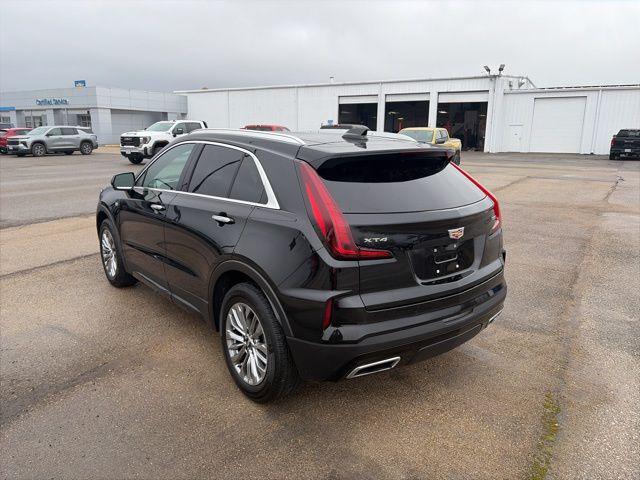 used 2025 Cadillac XT4 car, priced at $34,900