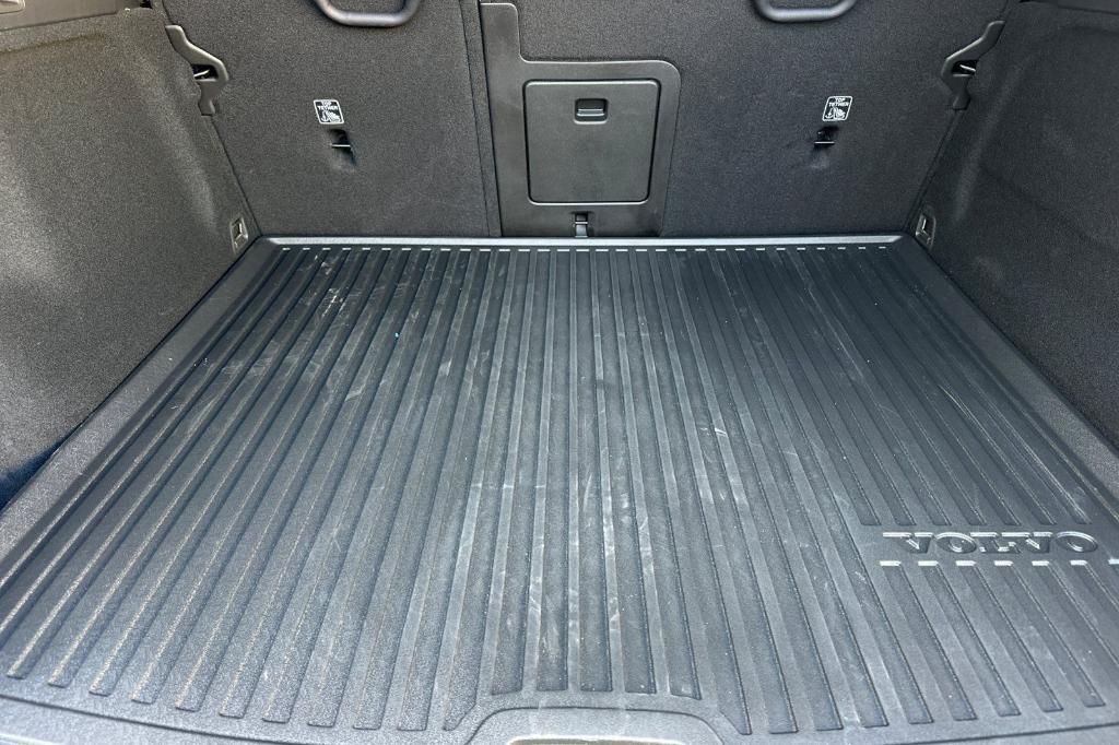 new 2026 Volvo XC60 car, priced at $54,485