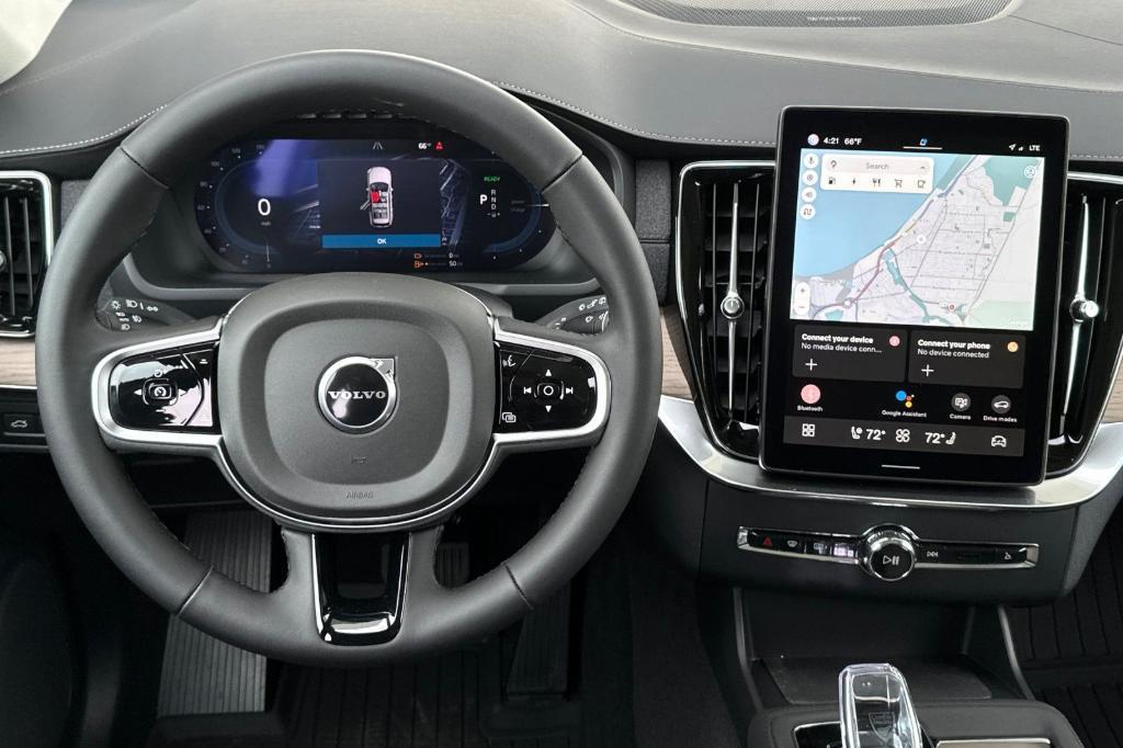 new 2025 Volvo XC90 Plug-In Hybrid car, priced at $78,805