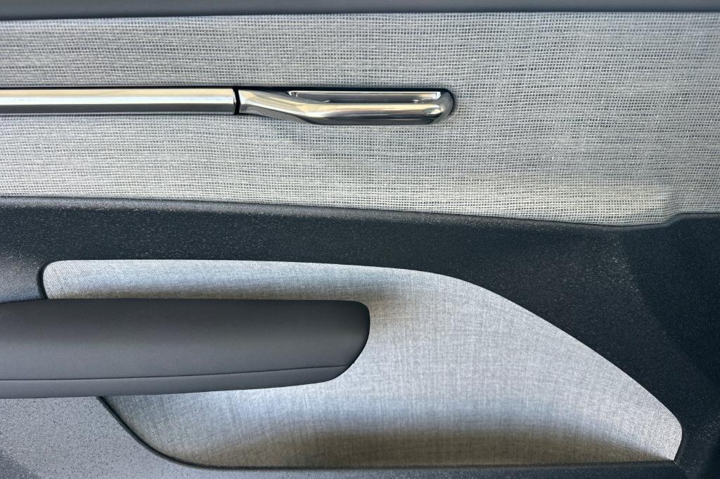 new 2026 Volvo EX30 car