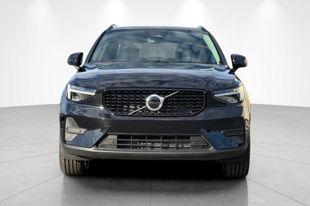 new 2026 Volvo XC40 car, priced at $39,500