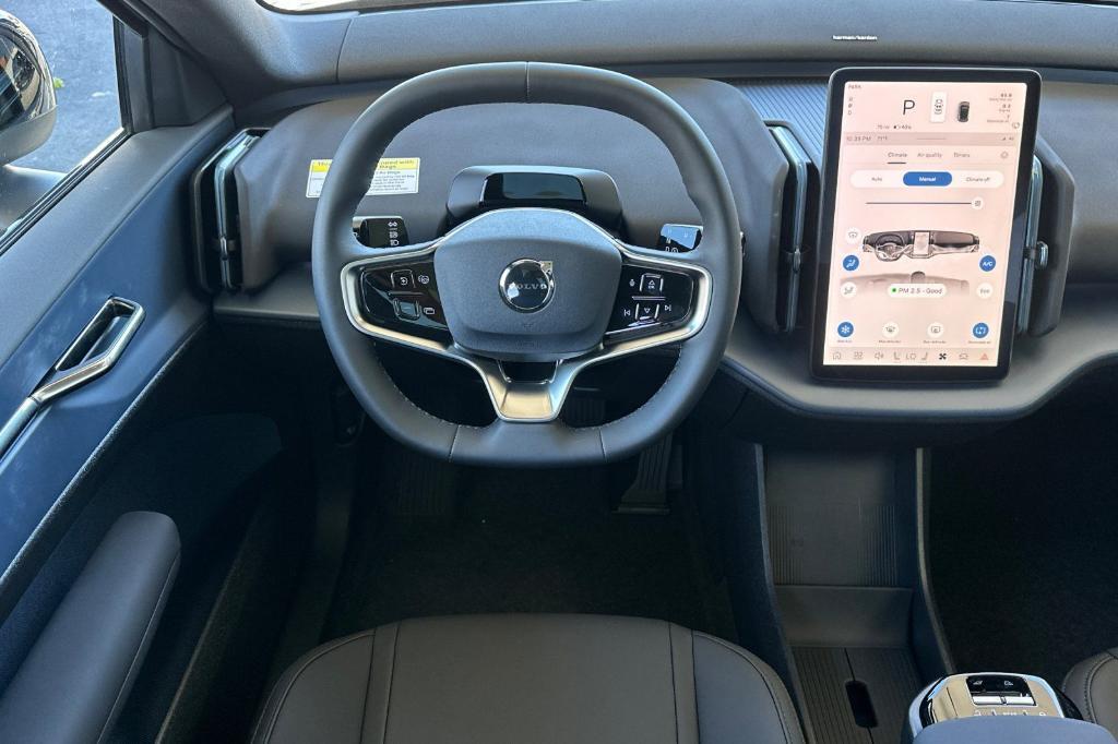 new 2026 Volvo EX30 car
