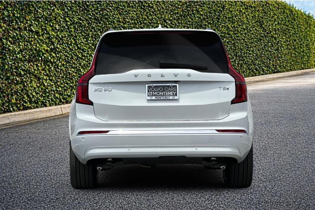 new 2026 Volvo XC90 Plug-In Hybrid car