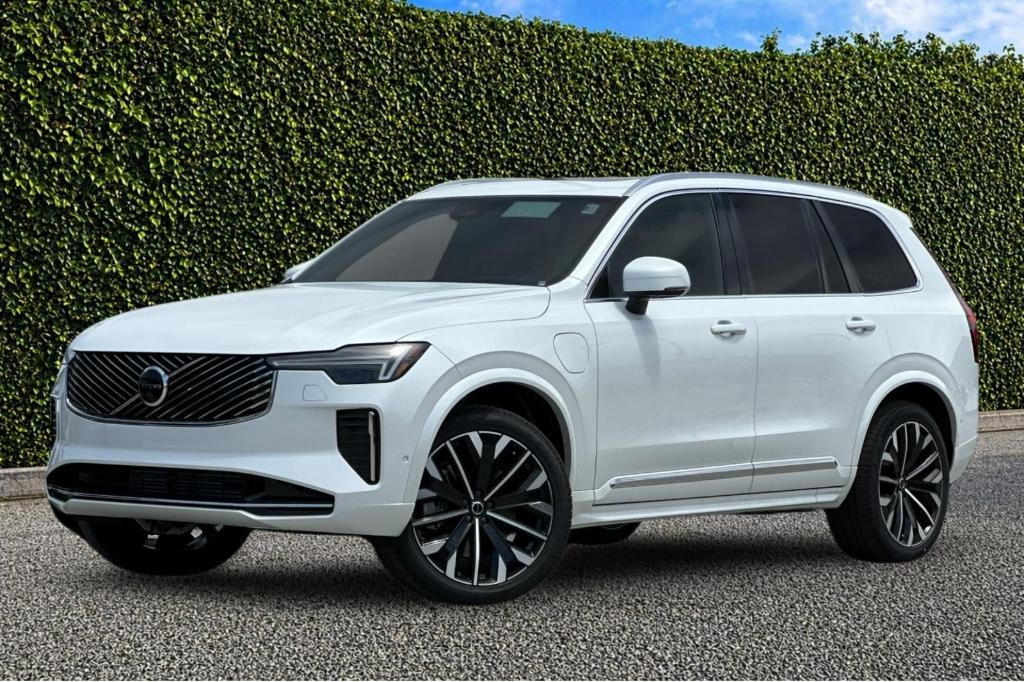 new 2026 Volvo XC90 Plug-In Hybrid car