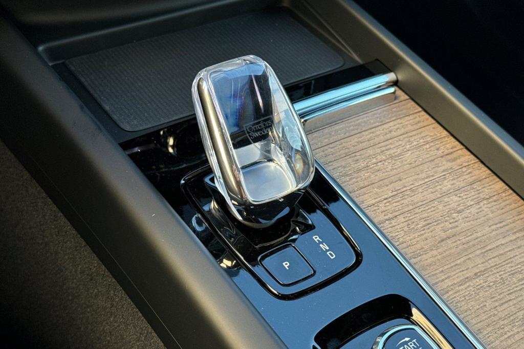 new 2026 Volvo XC60 car, priced at $55,315