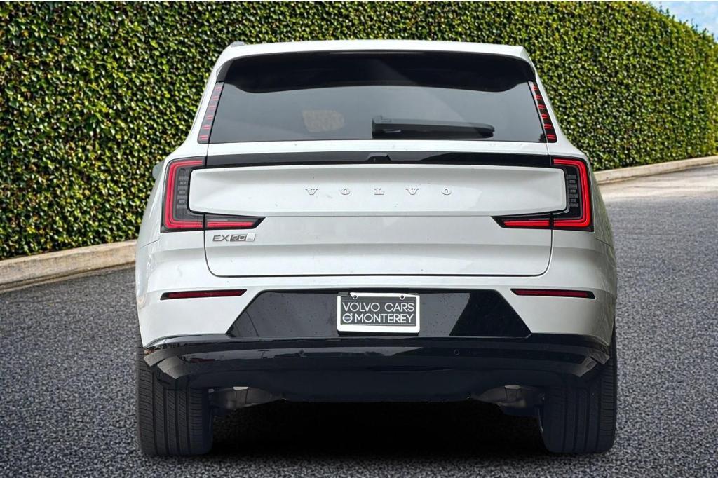 new 2026 Volvo EX90 car