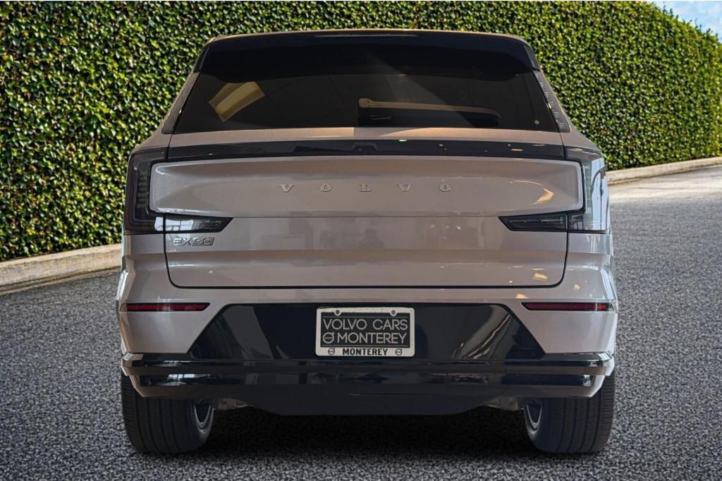 new 2026 Volvo EX90 car
