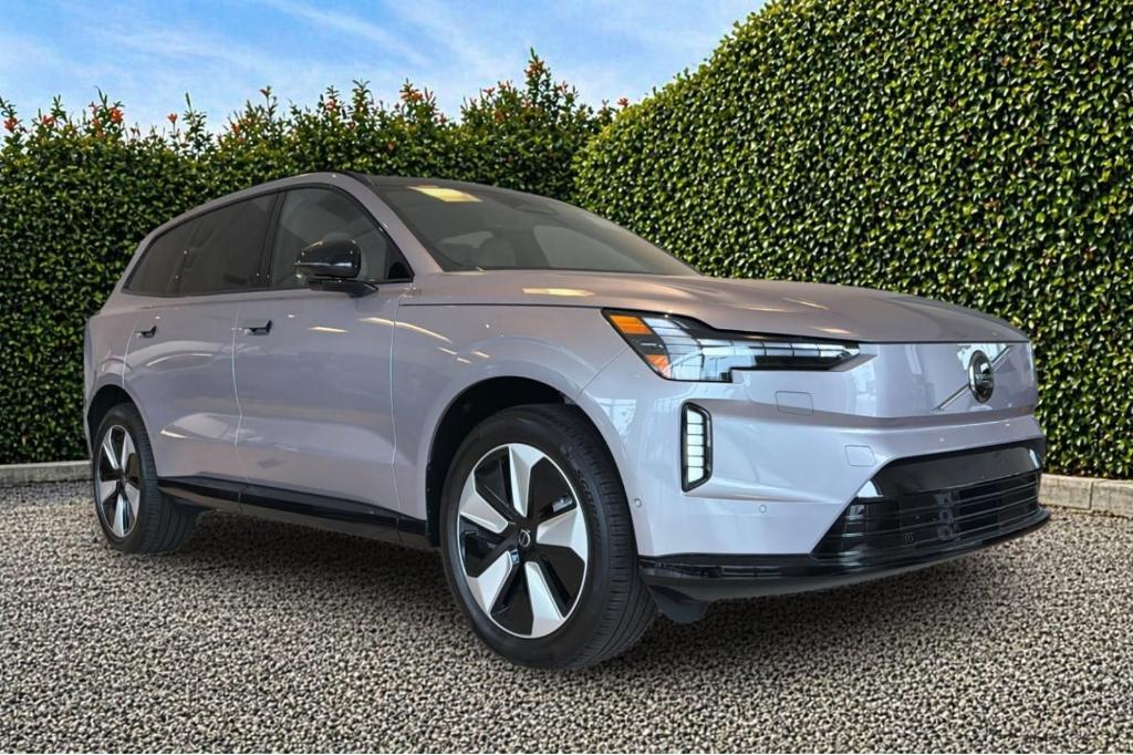 new 2026 Volvo EX90 car