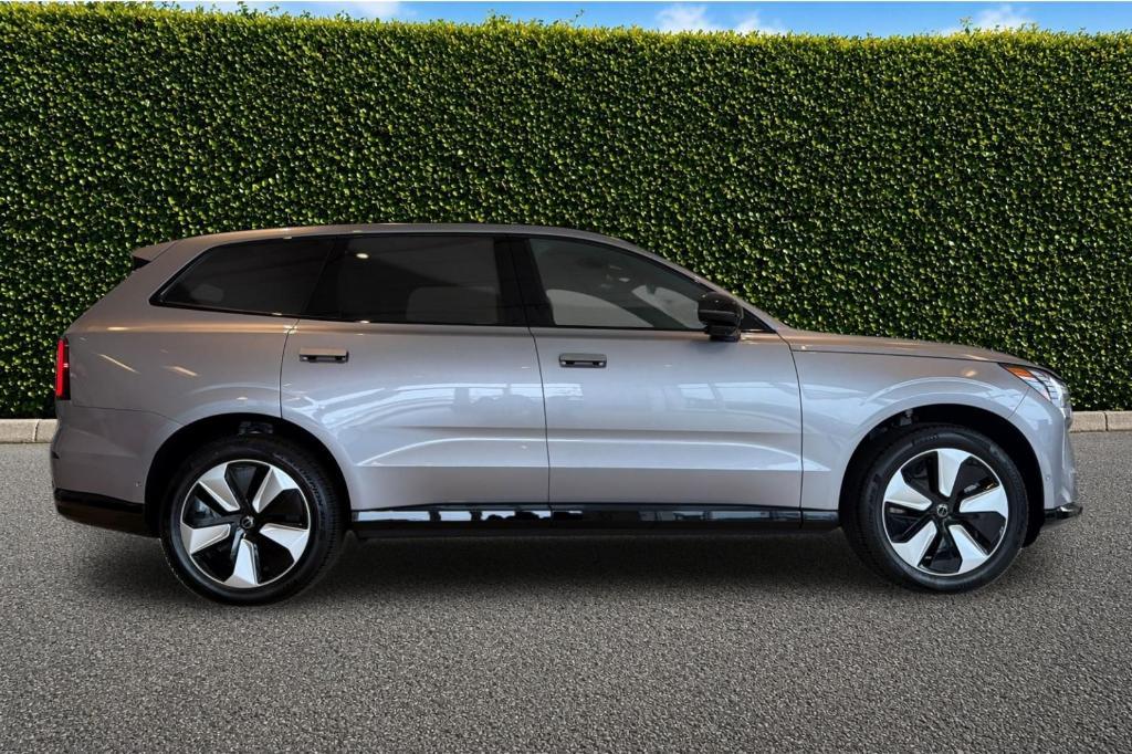 new 2026 Volvo EX90 car