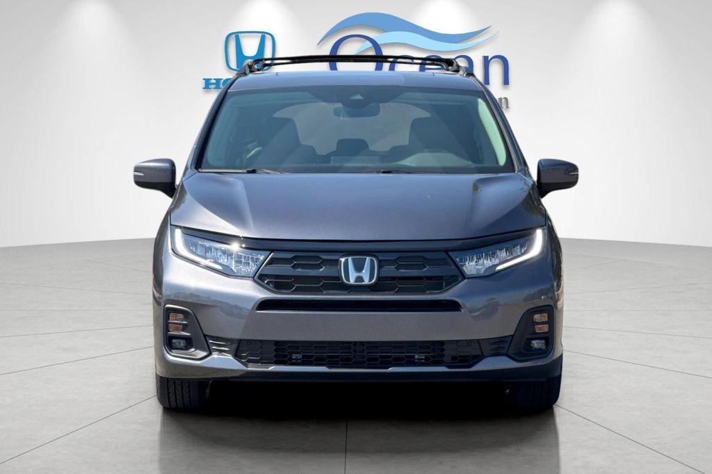 new 2026 Honda Odyssey car, priced at $45,320