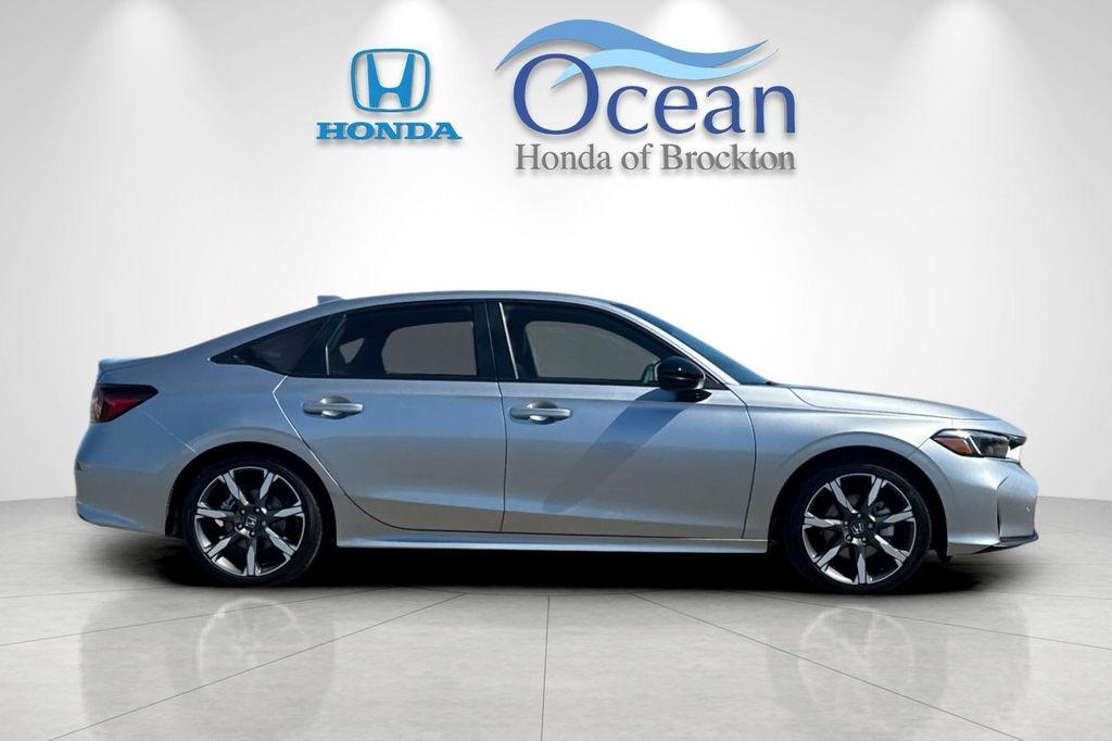 new 2026 Honda Civic Hybrid car, priced at $33,945