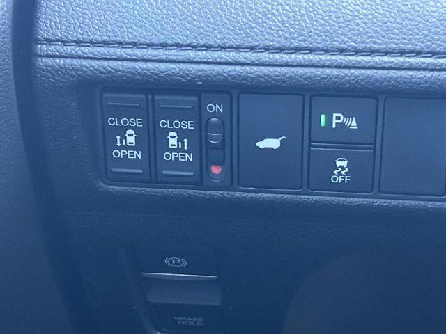 new 2026 Honda Odyssey car, priced at $48,990