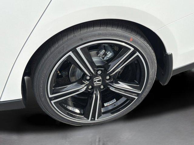 new 2025 Honda Accord Hybrid car, priced at $33,700