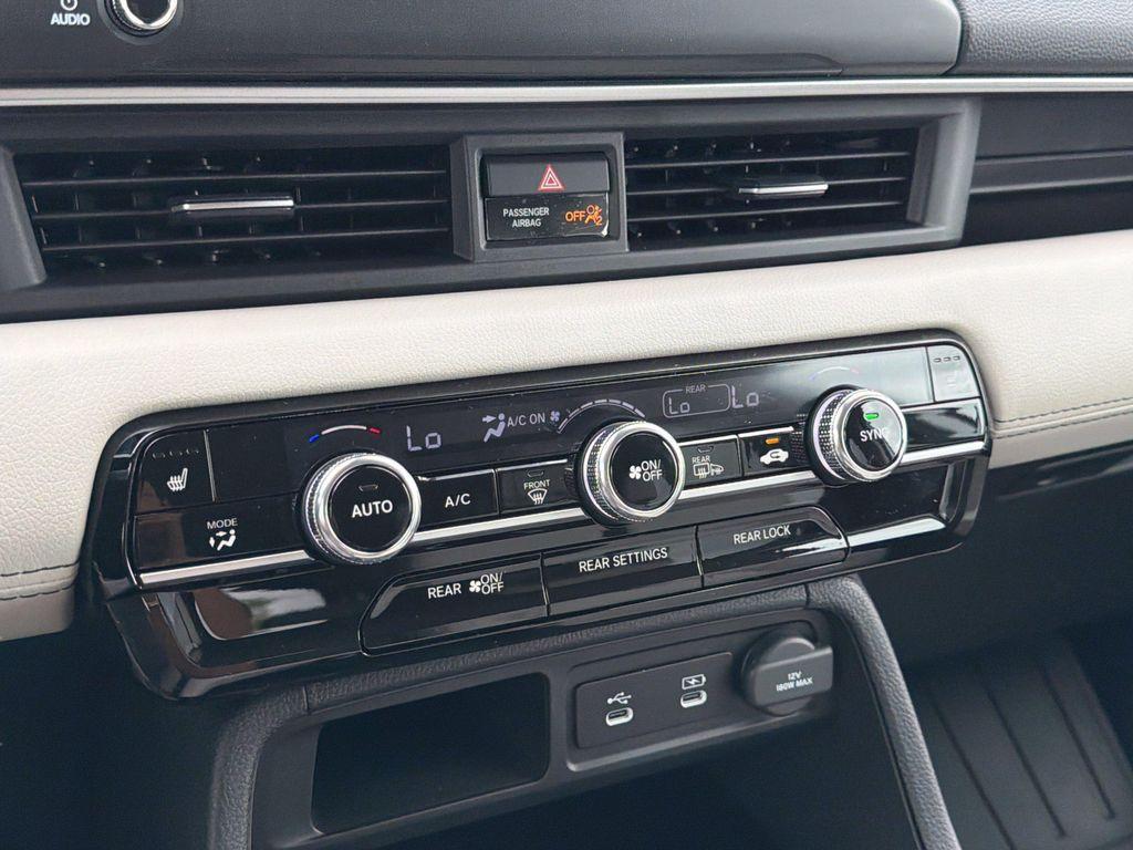 new 2026 Honda Pilot car, priced at $48,493