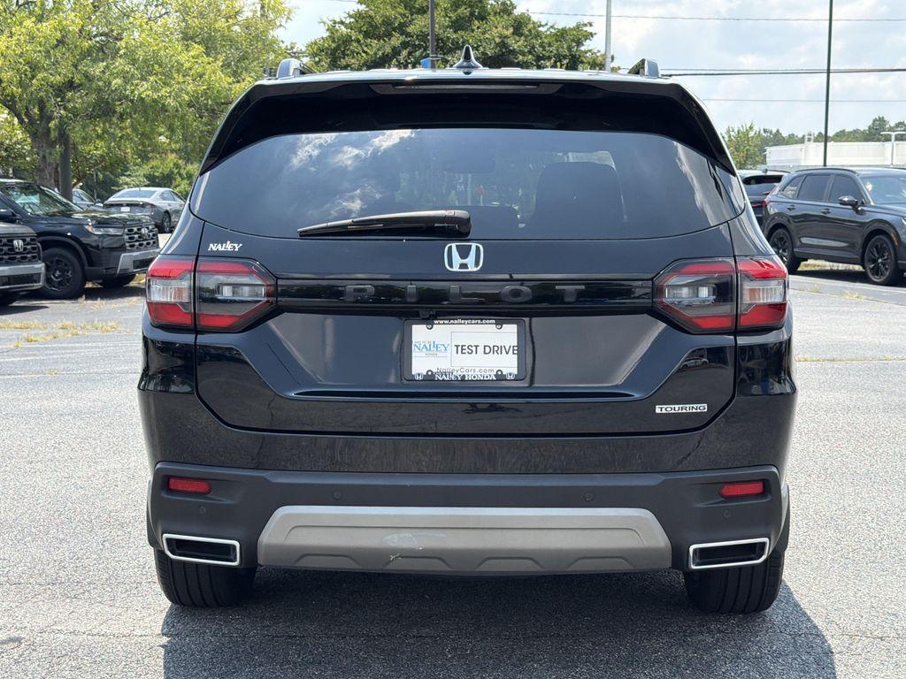 used 2025 Honda Pilot car, priced at $43,753