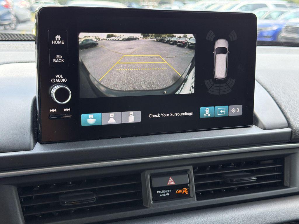used 2025 Honda Pilot car, priced at $43,753