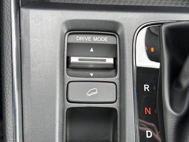 new 2026 Honda CR-V Hybrid car, priced at $38,161