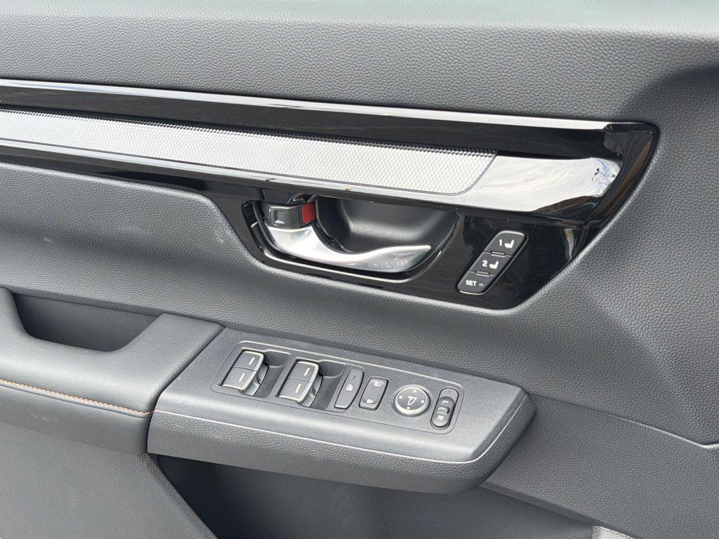 new 2026 Honda CR-V Hybrid car, priced at $45,098