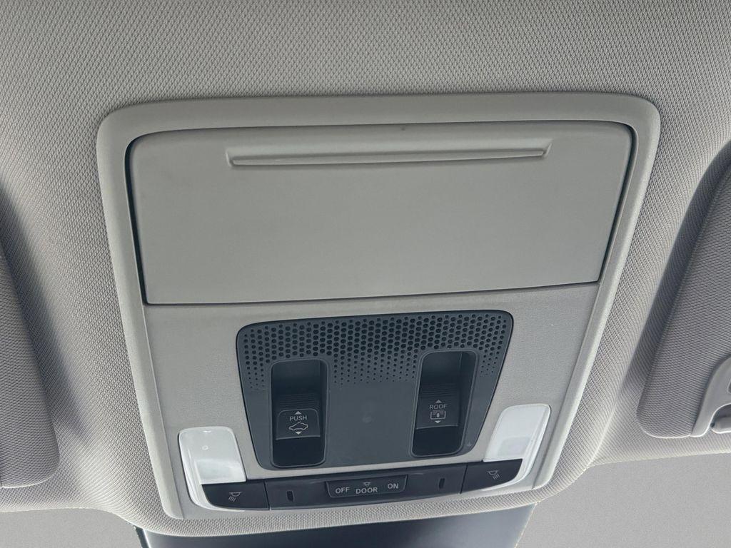 used 2023 Honda Pilot car, priced at $38,176