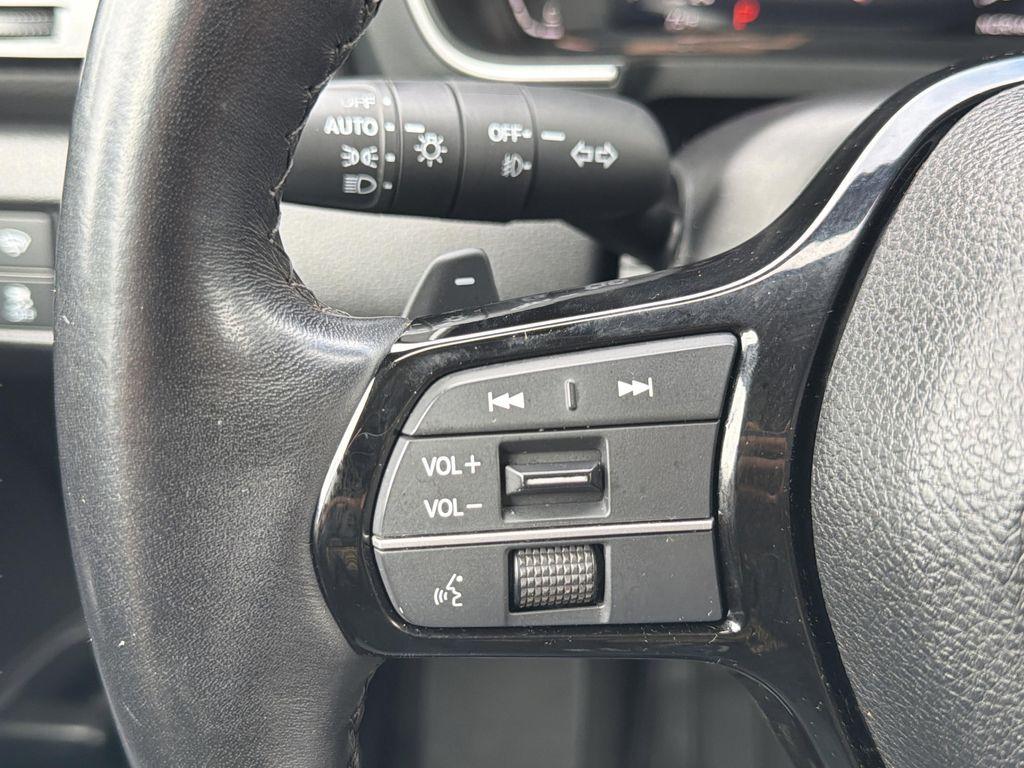 used 2023 Honda Pilot car, priced at $38,176