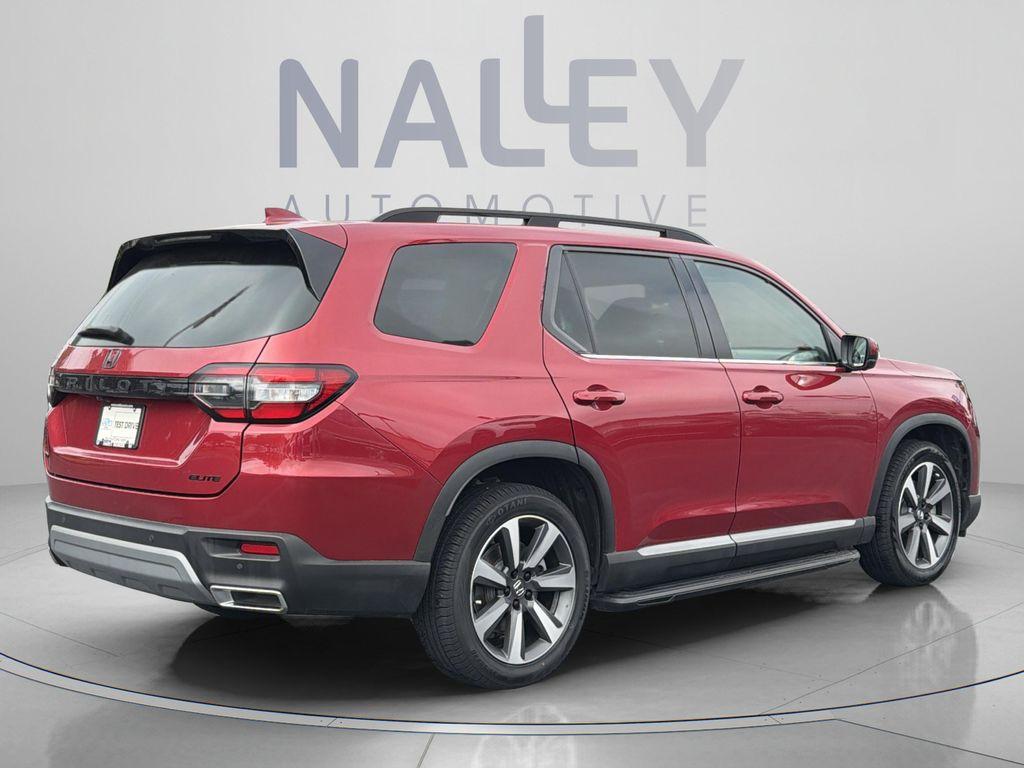 used 2023 Honda Pilot car, priced at $38,176