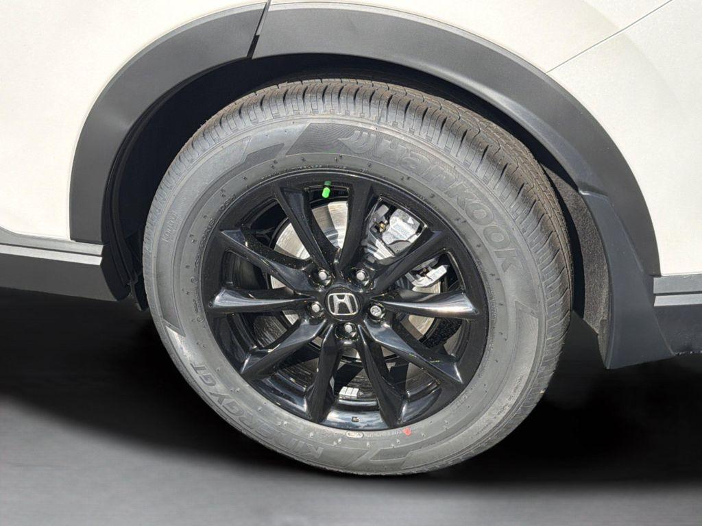 new 2026 Honda CR-V Hybrid car, priced at $38,633