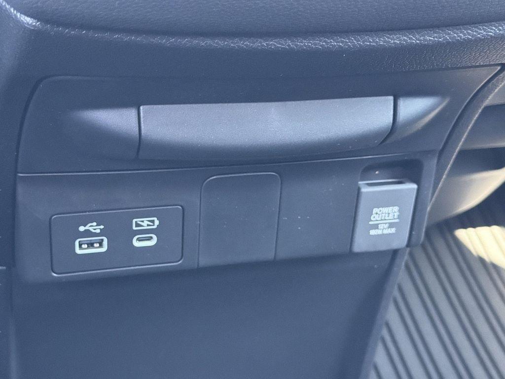 new 2026 Honda Odyssey car, priced at $41,633