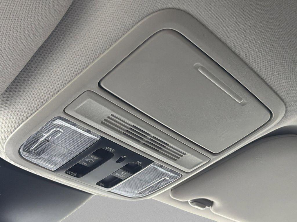 new 2026 Honda Odyssey car, priced at $46,051
