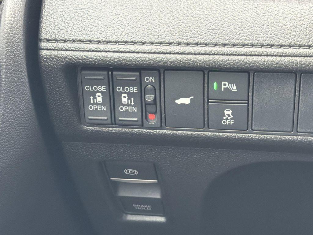 new 2026 Honda Odyssey car, priced at $46,051