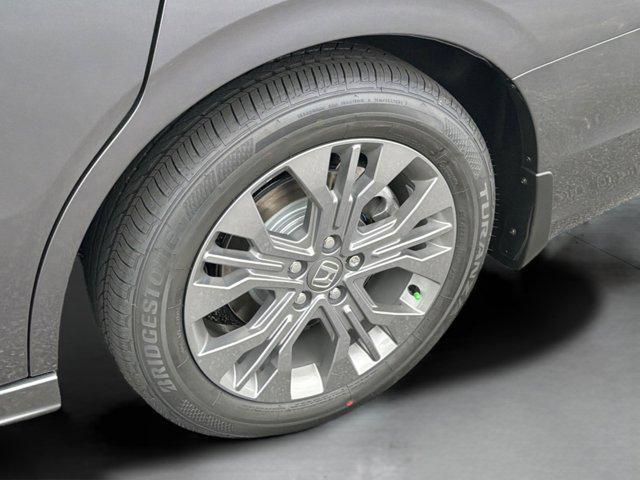 new 2026 Honda Odyssey car, priced at $45,333