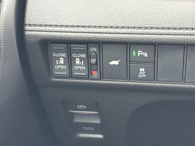 new 2026 Honda Odyssey car, priced at $48,990