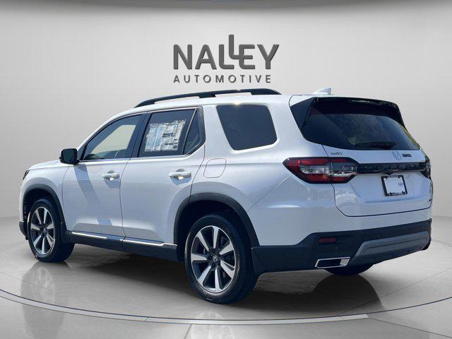 new 2025 Honda Pilot car, priced at $49,405