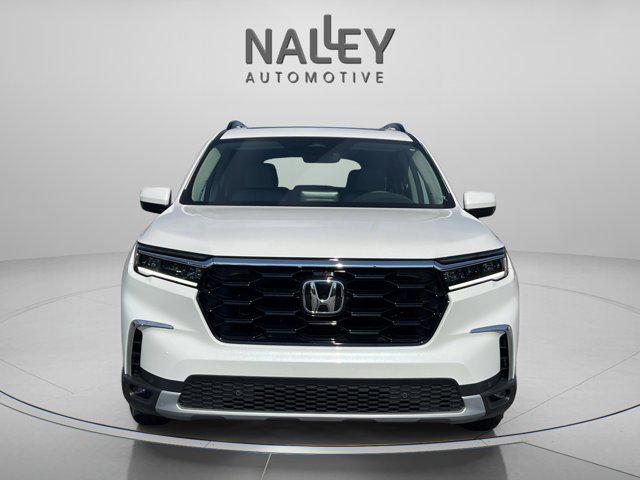 new 2025 Honda Pilot car, priced at $49,405