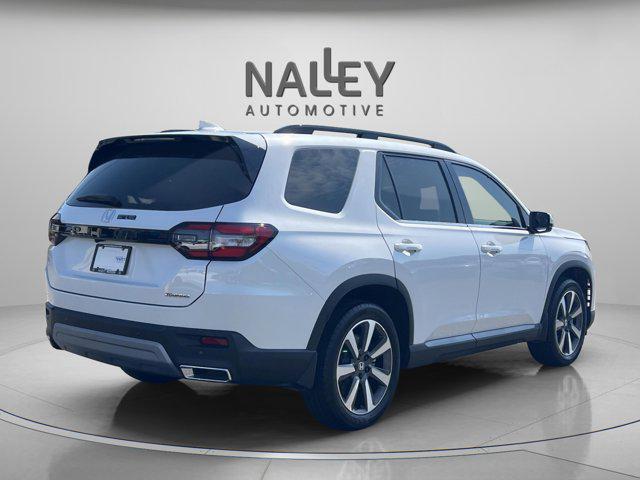 new 2025 Honda Pilot car, priced at $49,405