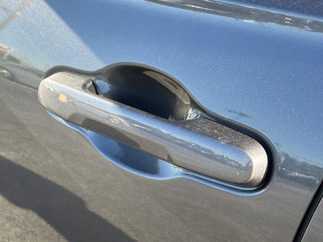 new 2025 Honda Pilot car, priced at $42,298