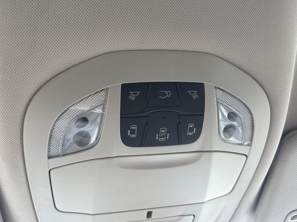 used 2023 Chrysler Pacifica Hybrid car, priced at $21,602