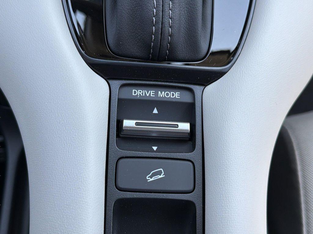 new 2026 Honda HR-V car, priced at $29,503