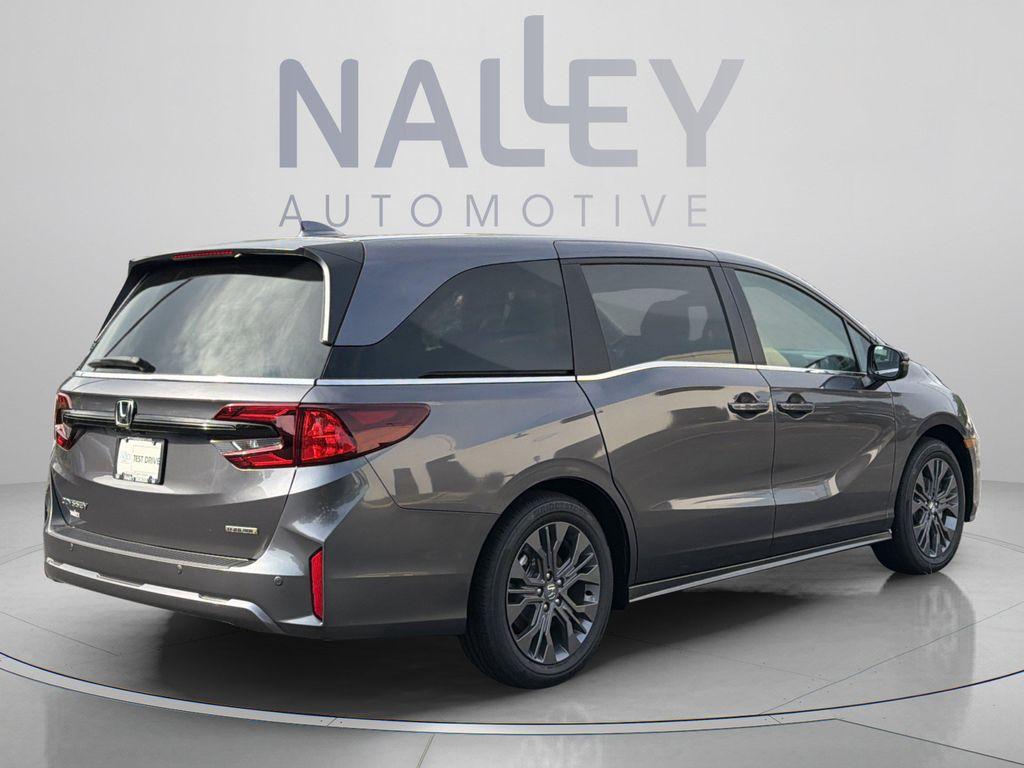 new 2026 Honda Odyssey car, priced at $46,051