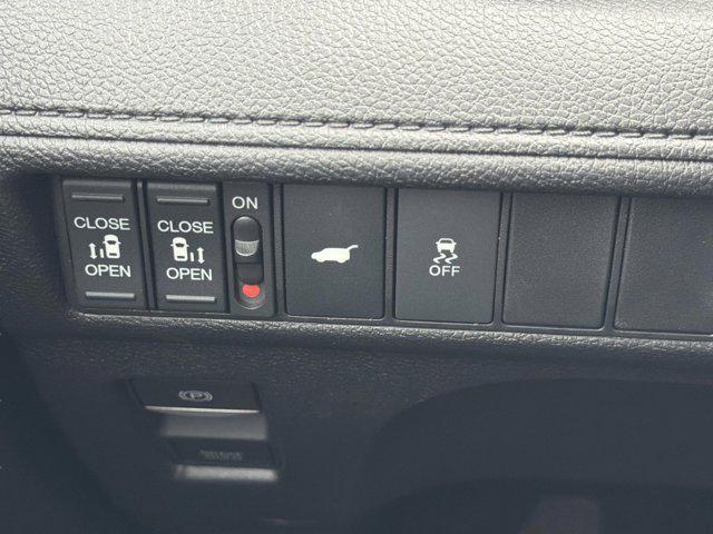 new 2026 Honda Odyssey car, priced at $41,637