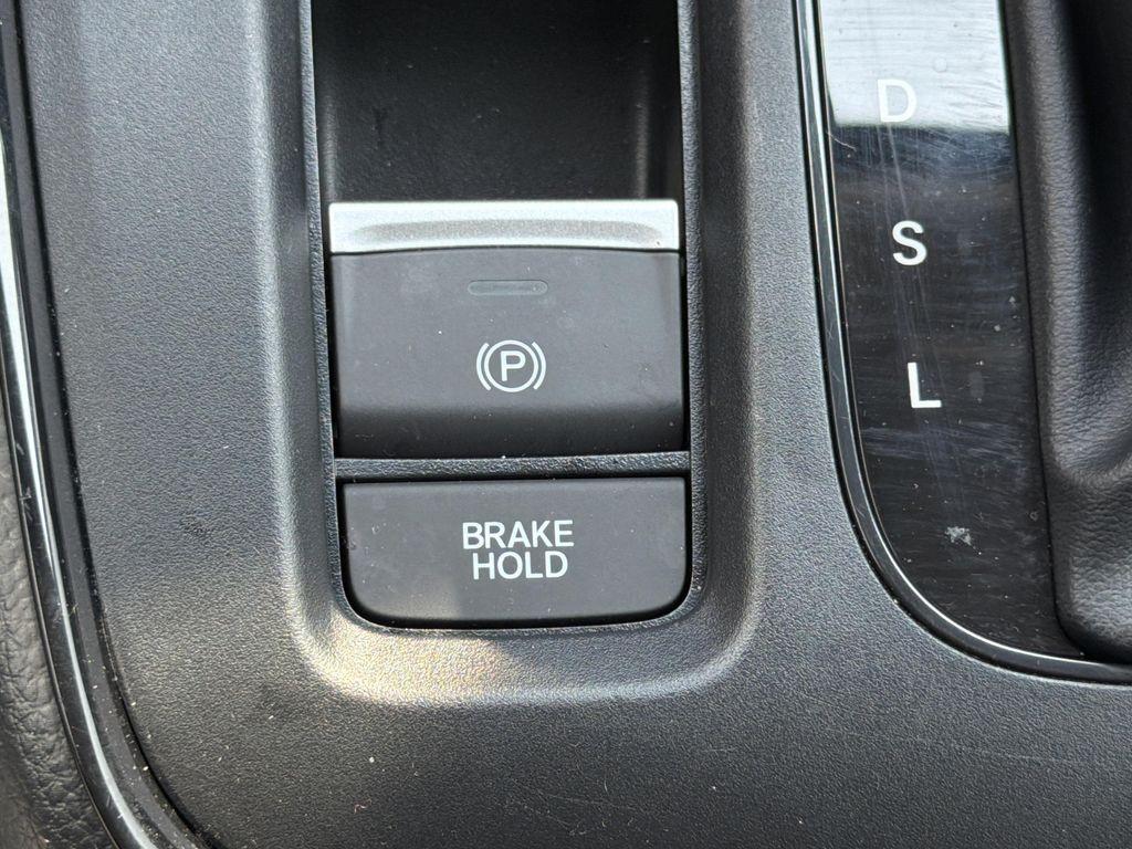 used 2025 Honda CR-V car, priced at $32,856