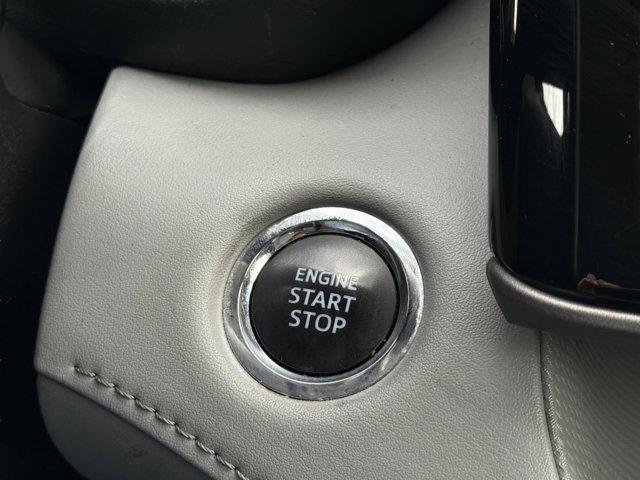used 2022 Toyota Highlander car, priced at $24,487