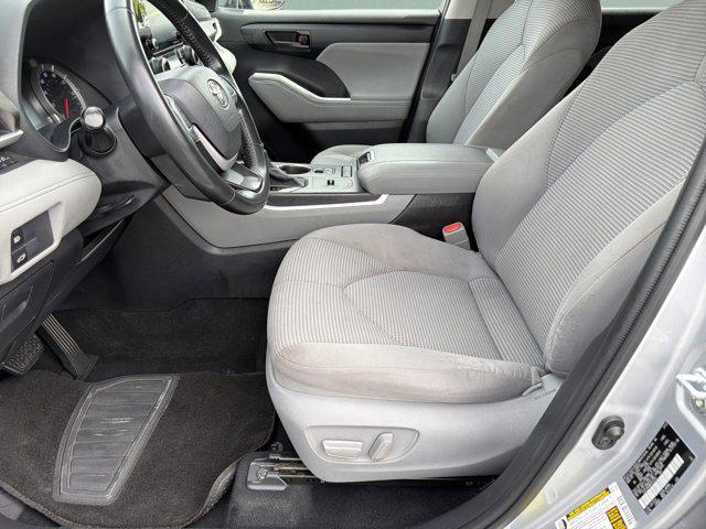 used 2022 Toyota Highlander car, priced at $24,487