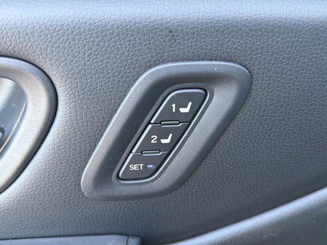 used 2025 Honda Pilot car, priced at $47,179