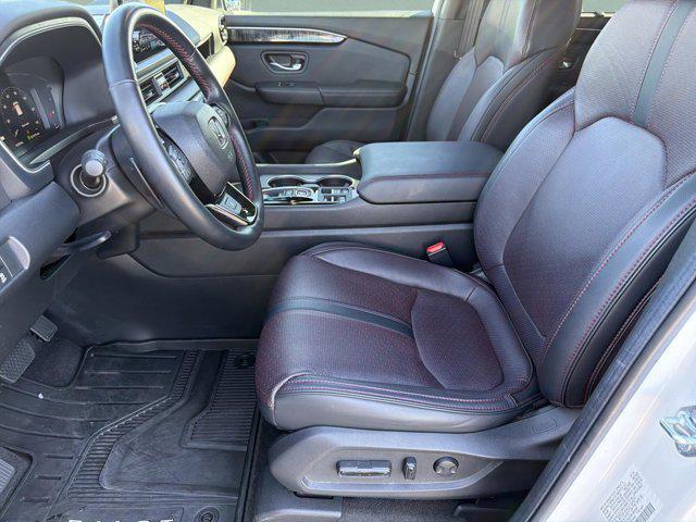 used 2025 Honda Pilot car, priced at $47,179