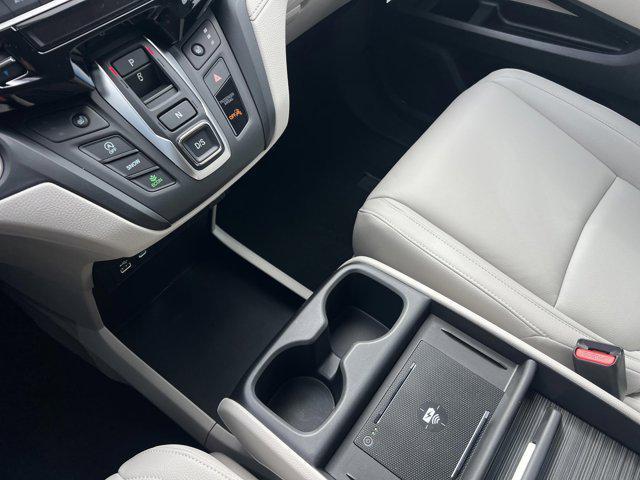 new 2026 Honda Odyssey car, priced at $42,683